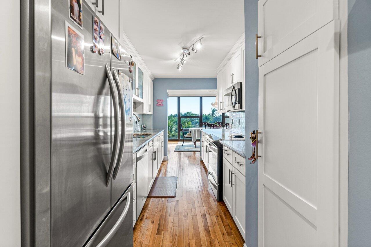 2175 S Ocean Boulevard Unit: 301