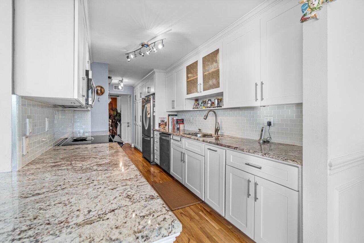 2175 S Ocean Boulevard Unit: 301