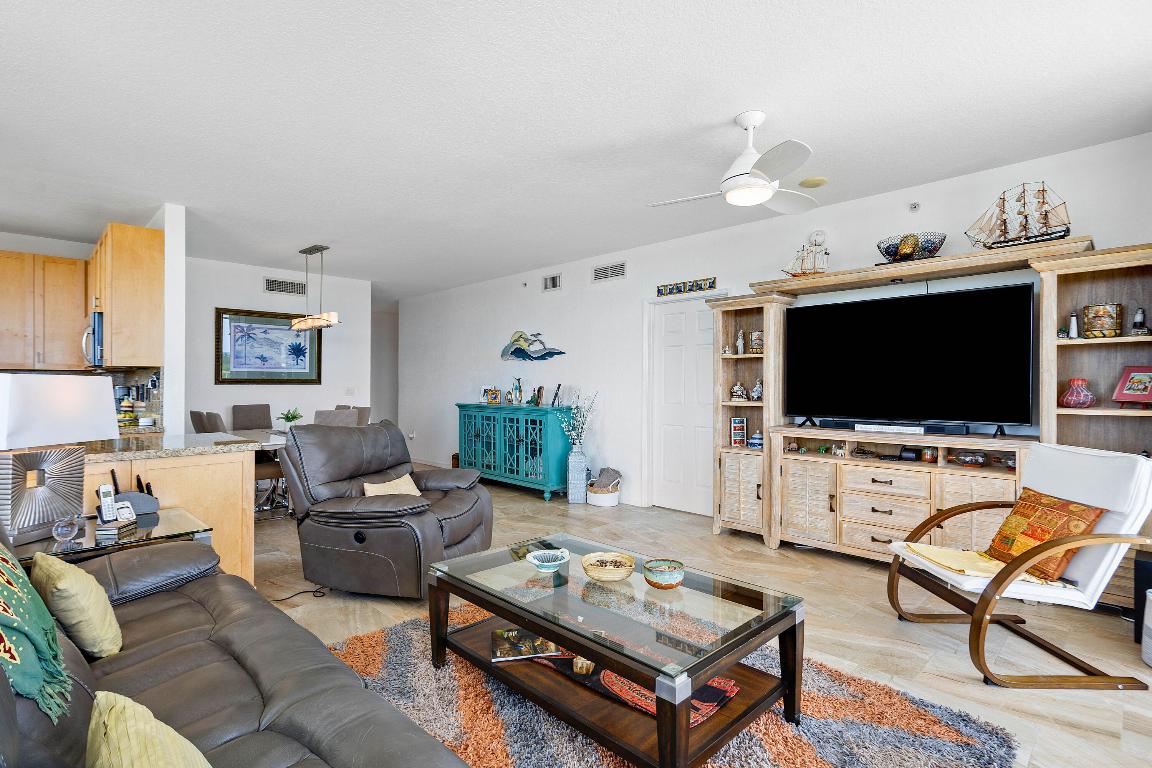 625 Casa Loma Boulevard Unit: 602