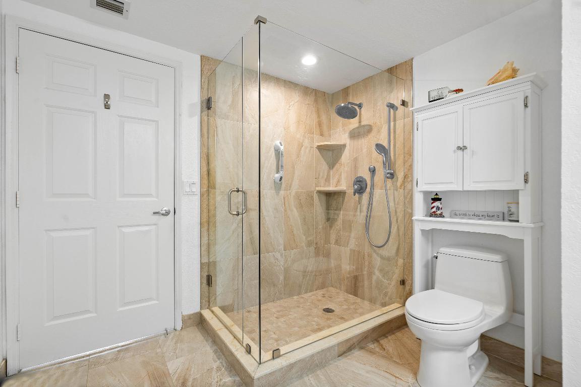 625 Casa Loma Boulevard Unit: 602