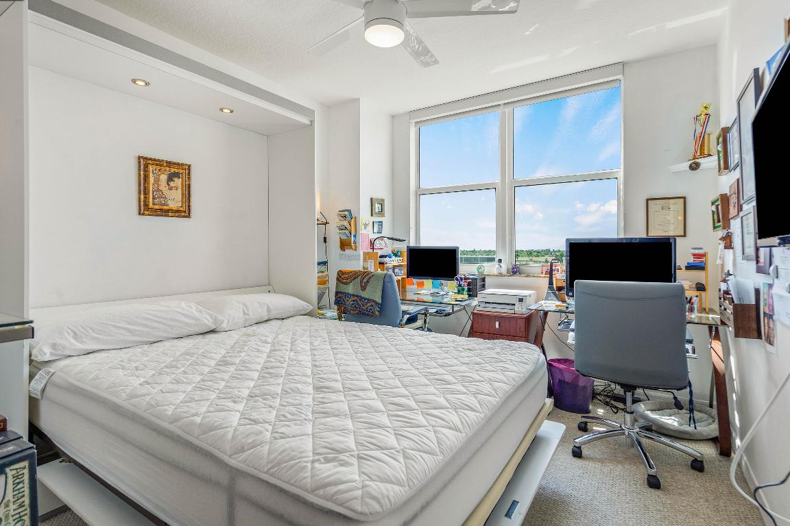 625 Casa Loma Boulevard Unit: 602