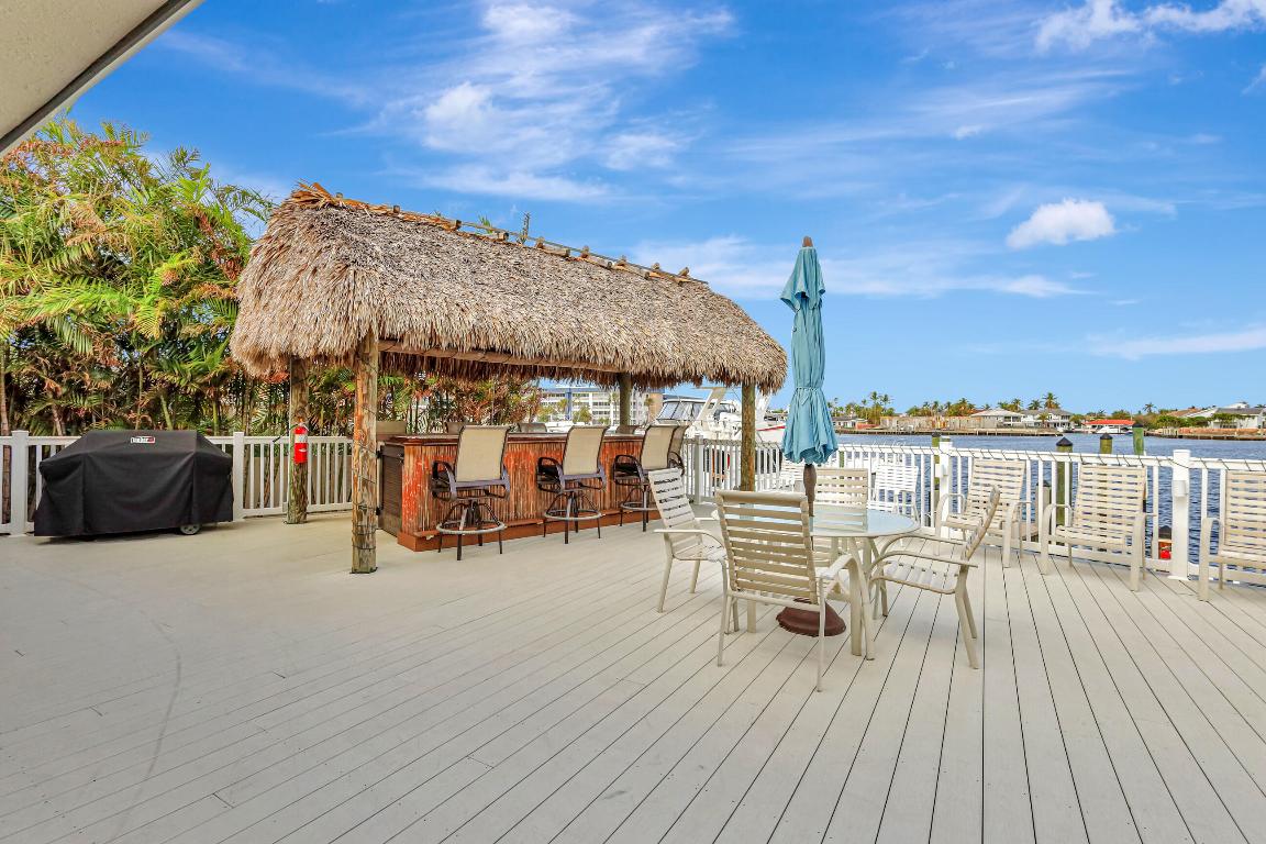 95 Pelican Pointe Drive 2010