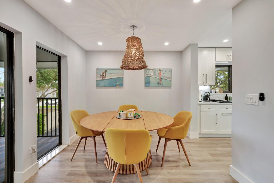 95 Pelican Pointe Drive 2010