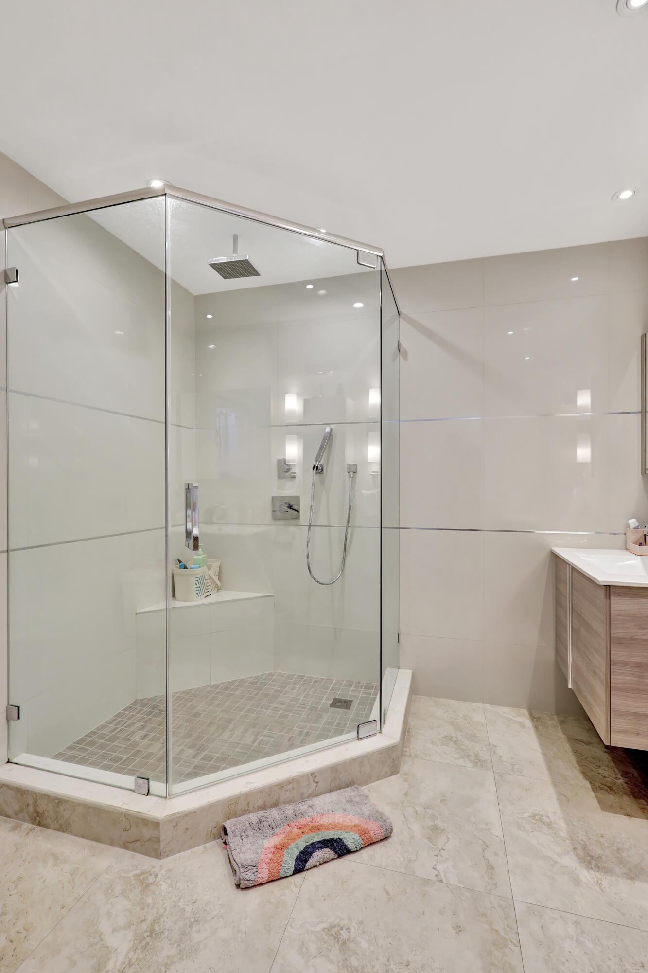 95 Pelican Pointe Drive 2010