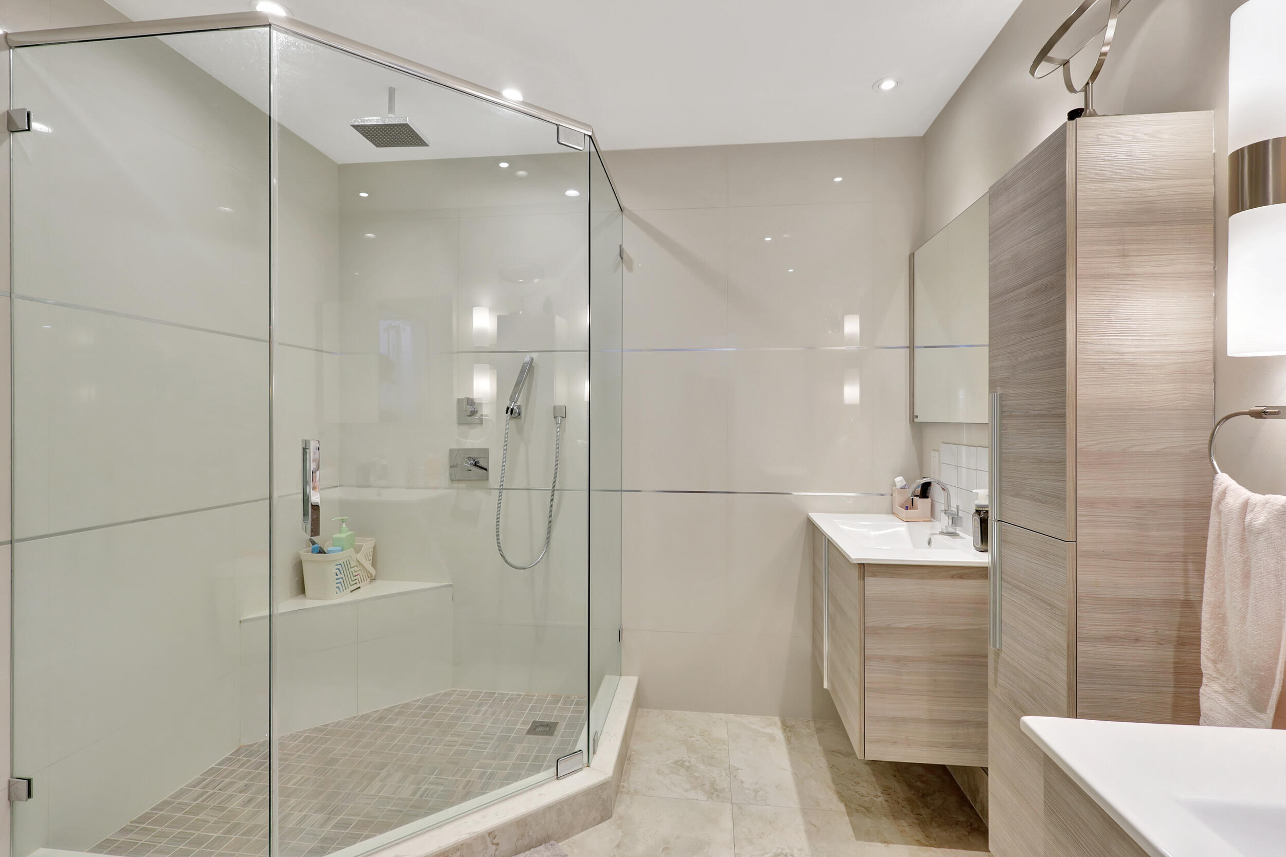 95 Pelican Pointe Drive 2010