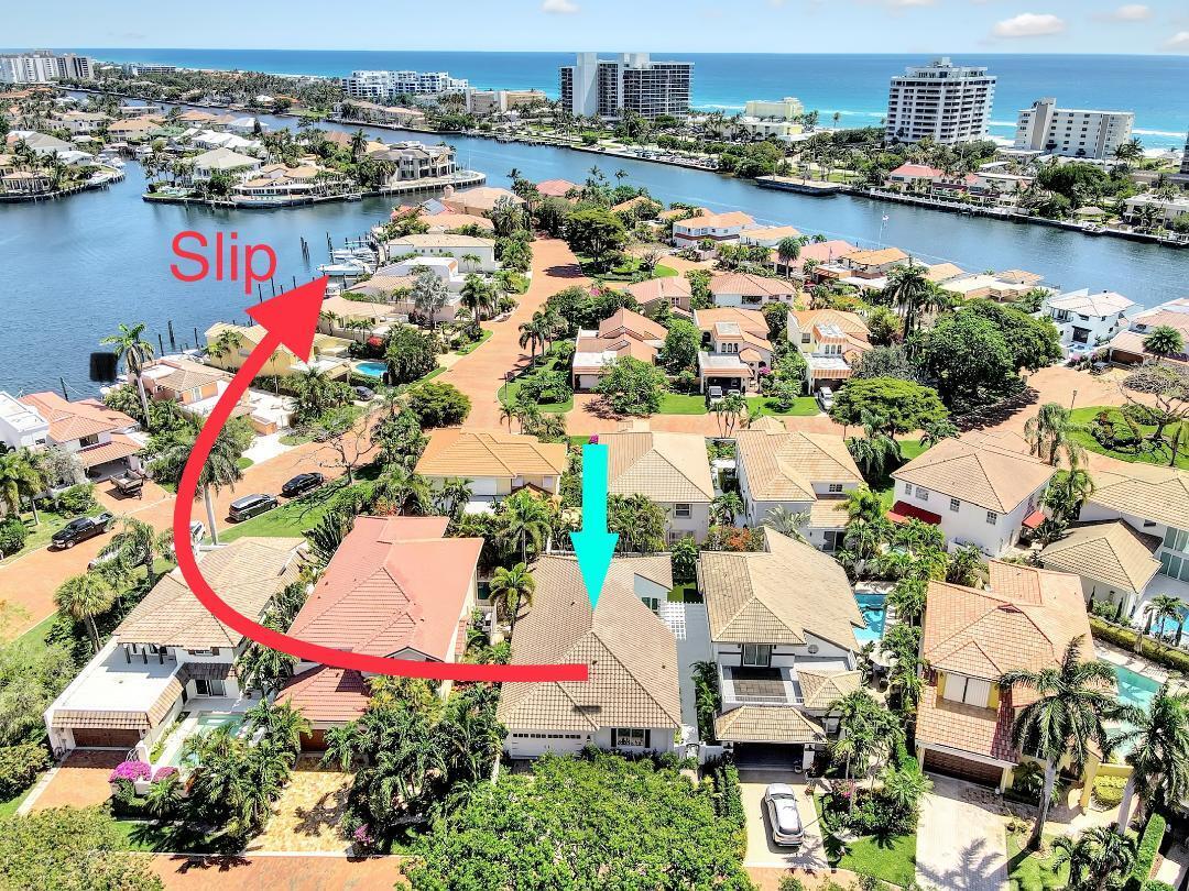 3555 Commodore Circle