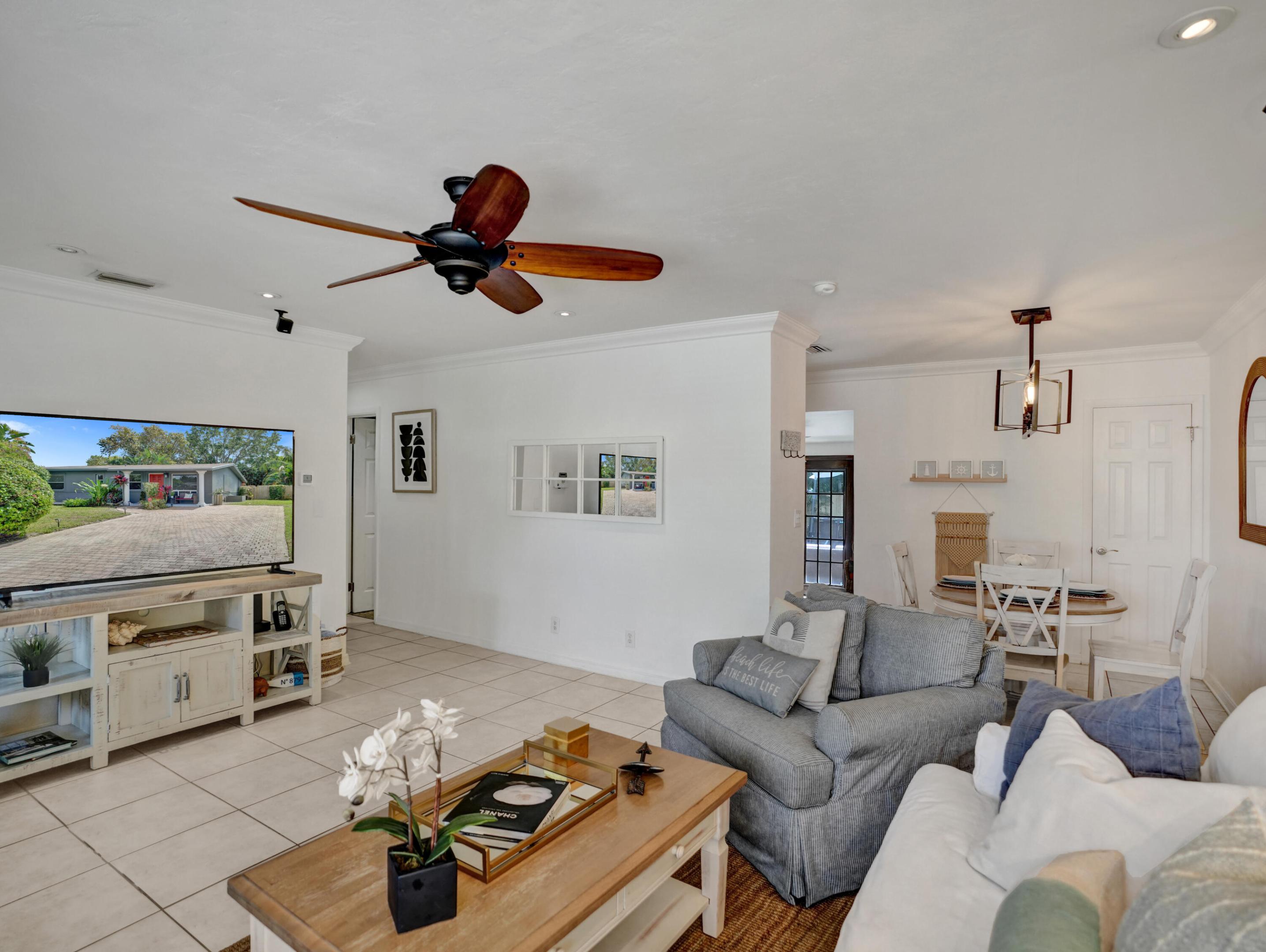 316 NW 28th Court