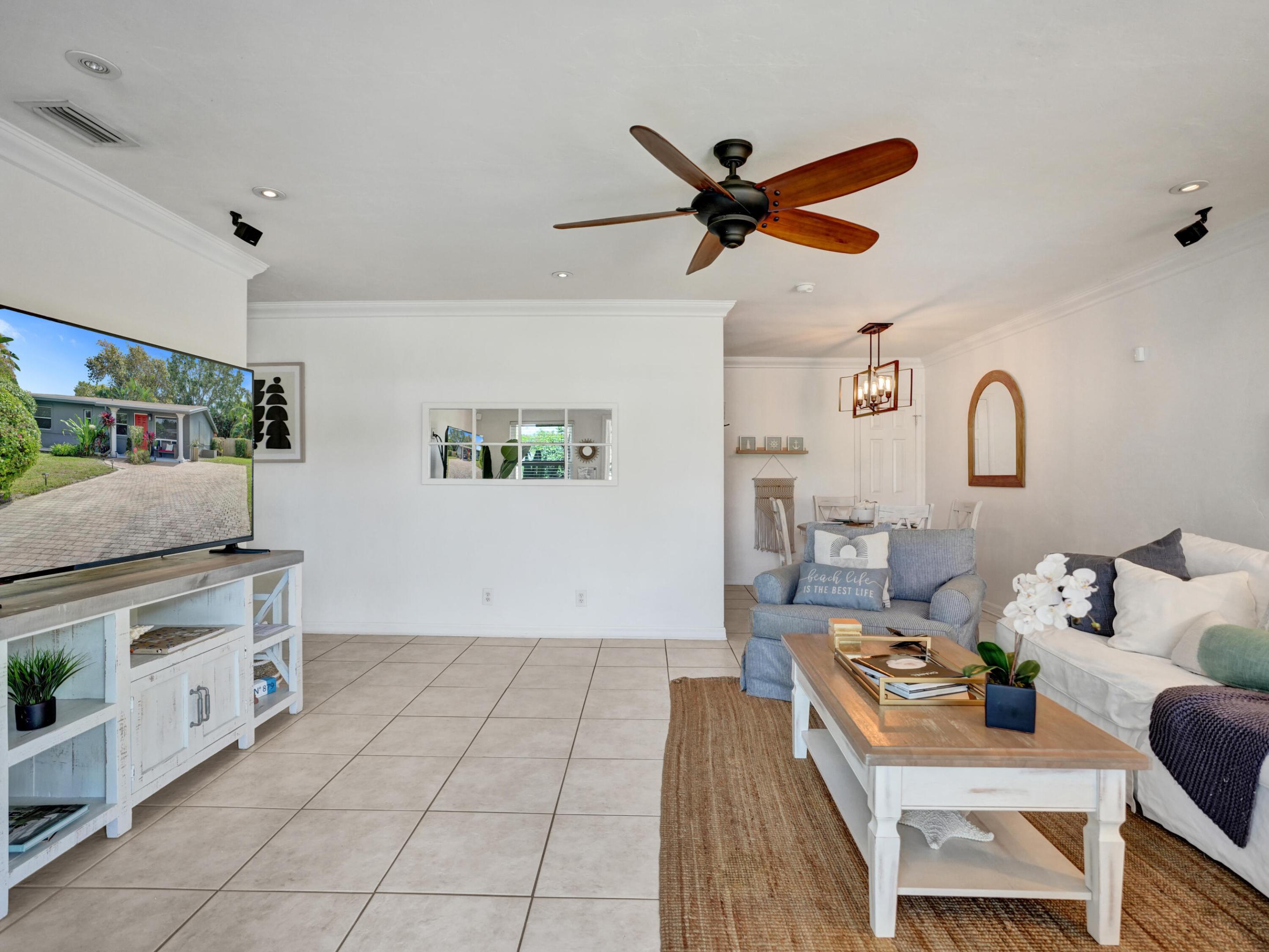 316 NW 28th Court