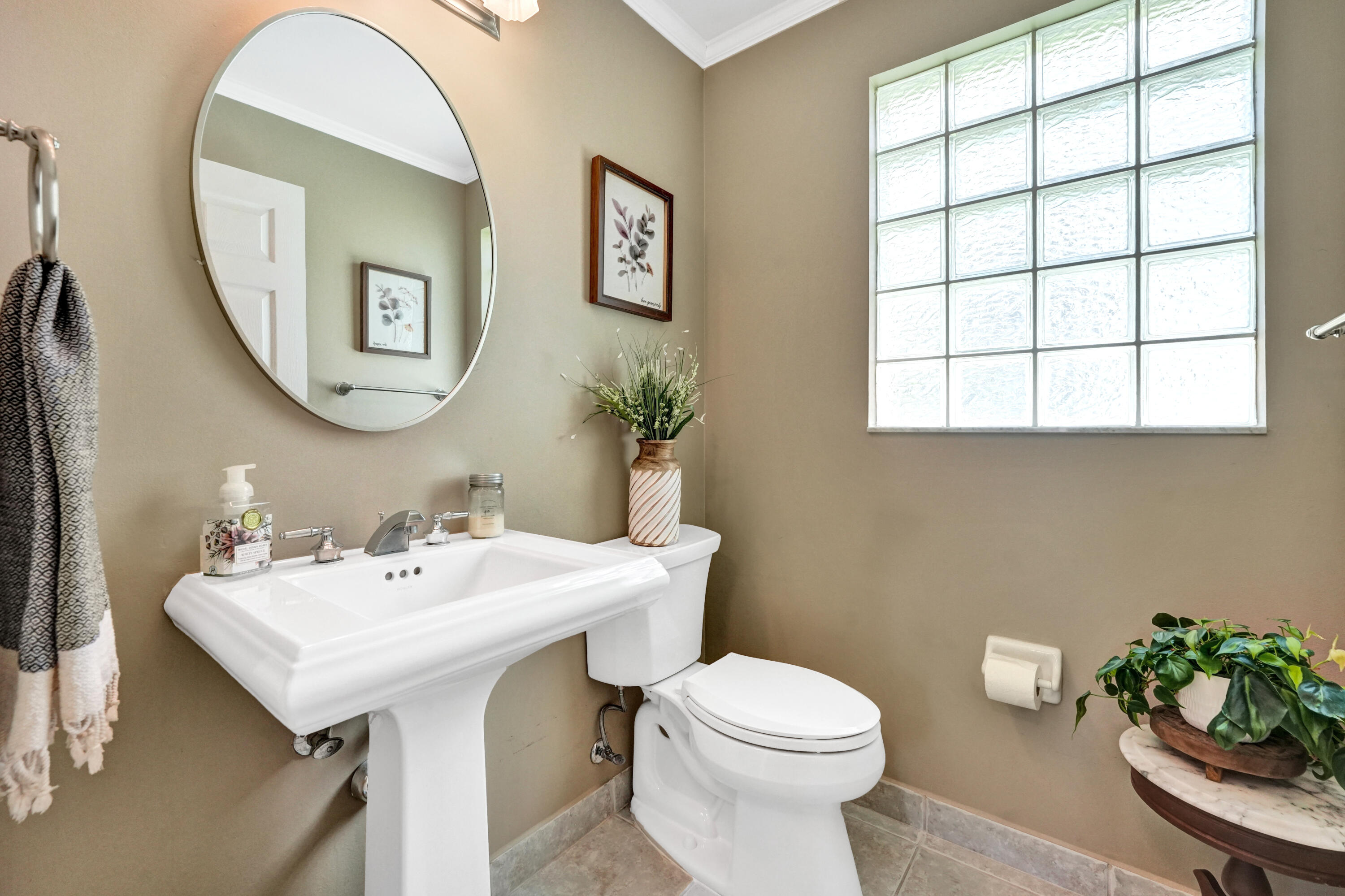 7811 Colony Lake Drive