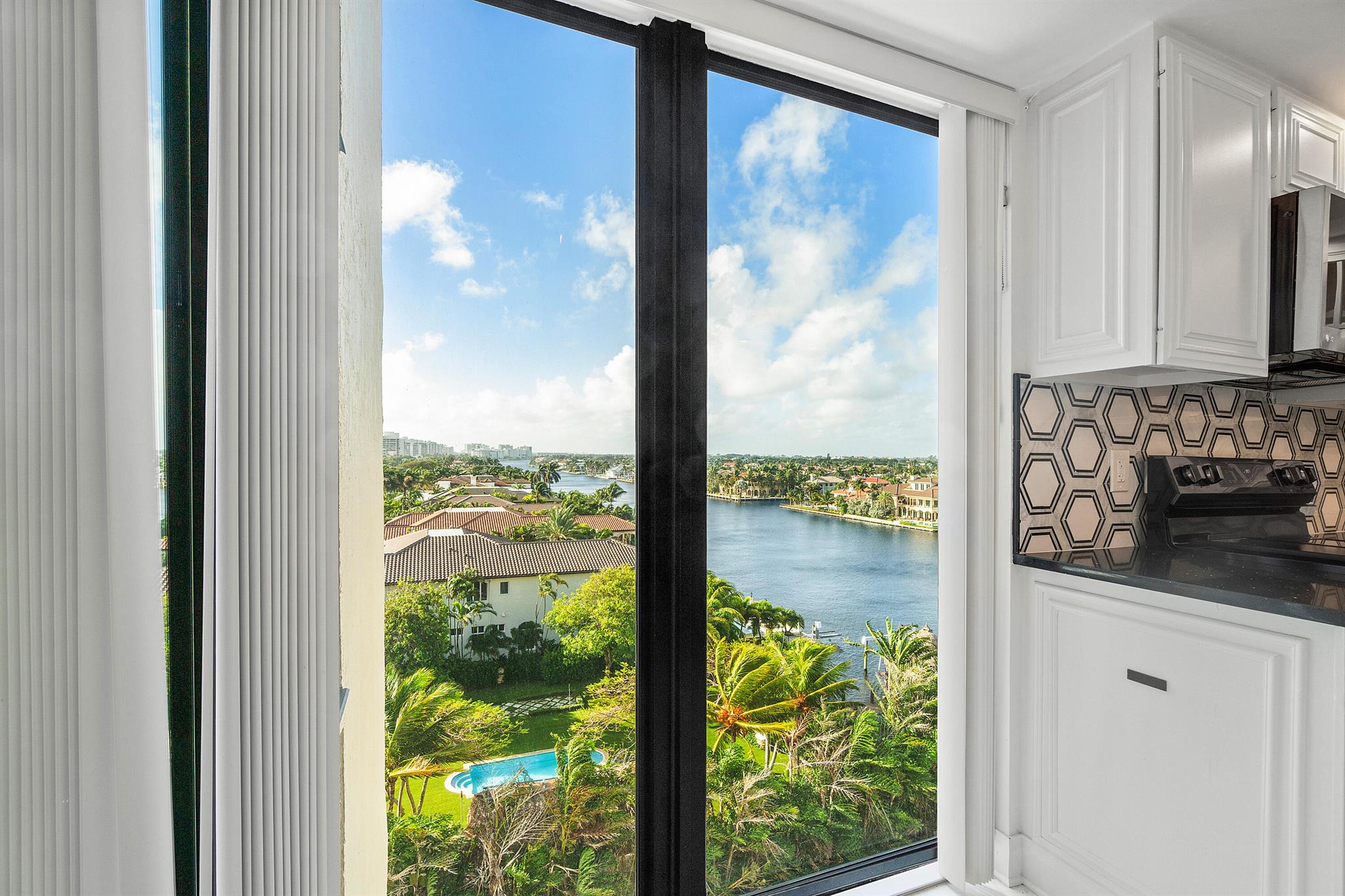 2220 S Ocean Boulevard 802