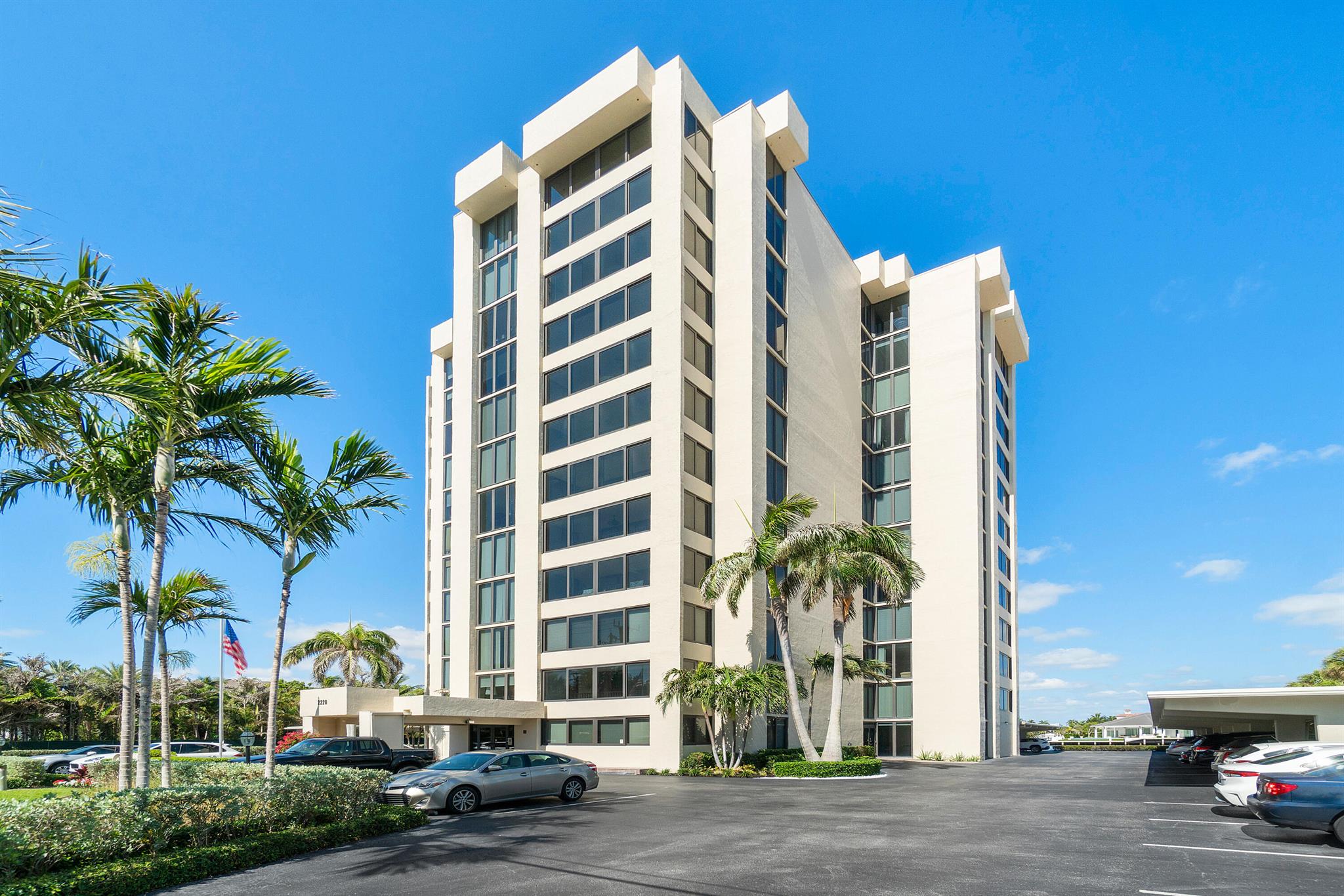 2220 S Ocean Boulevard 802