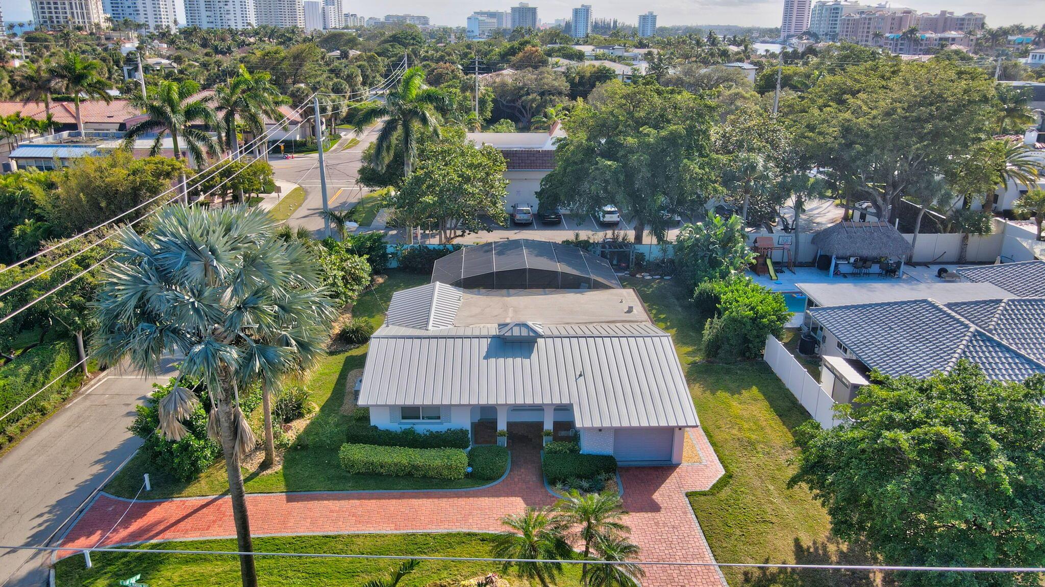 798 E Road