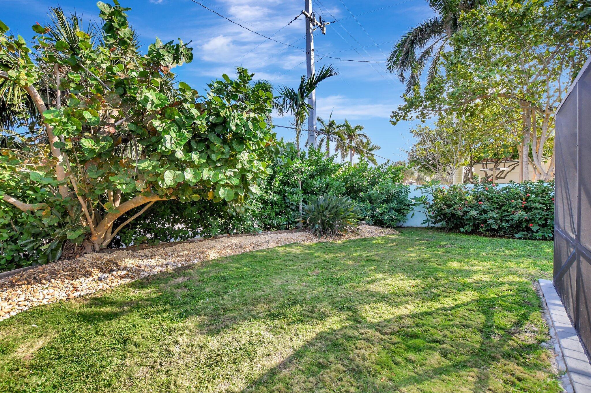 798 E Road