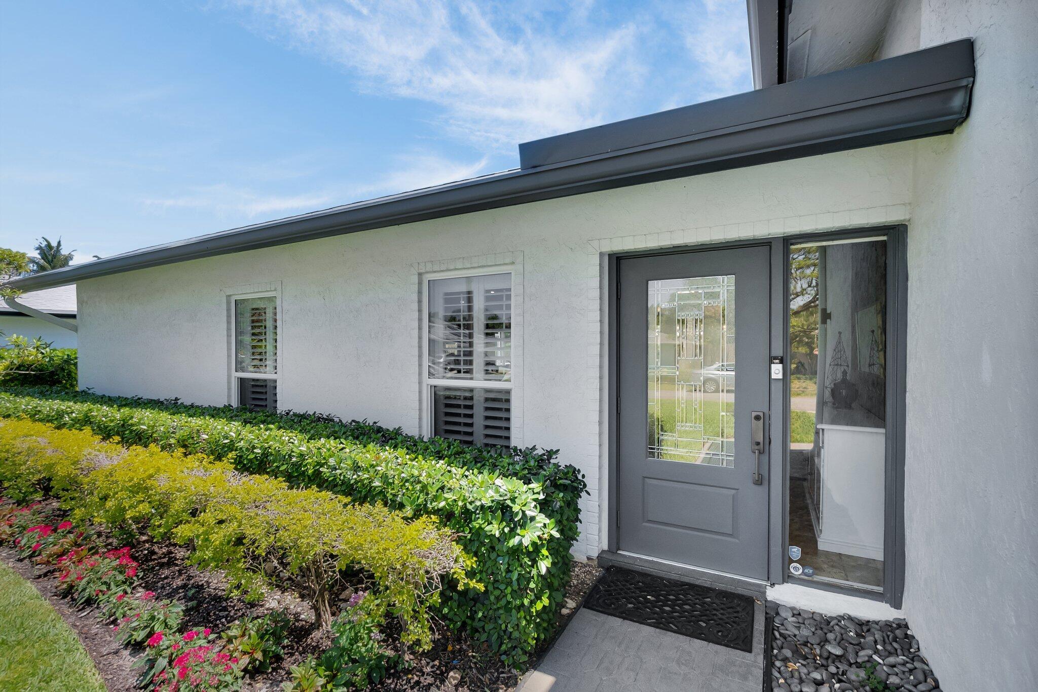 620 NE 15th Place