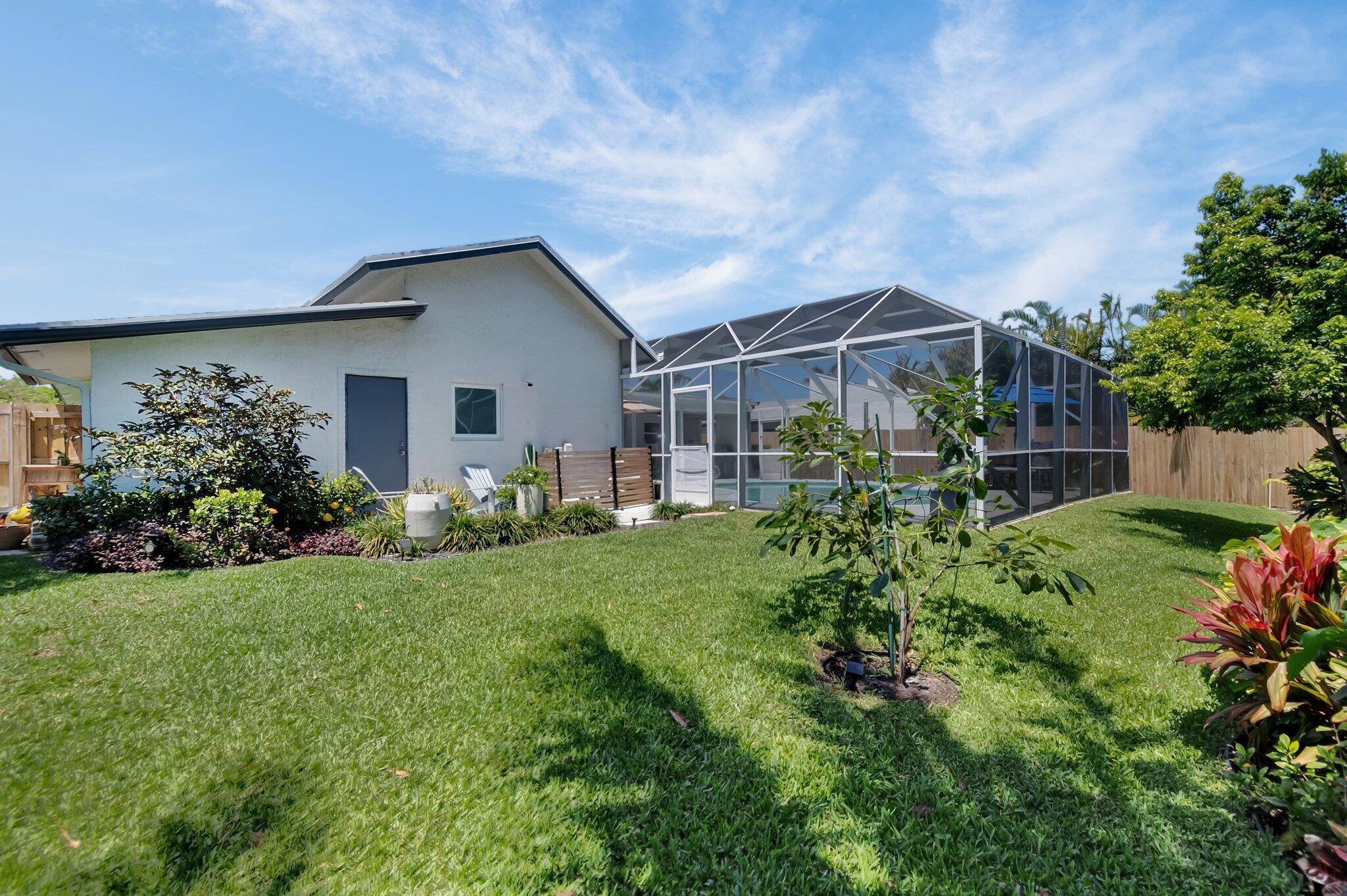 620 NE 15th Place