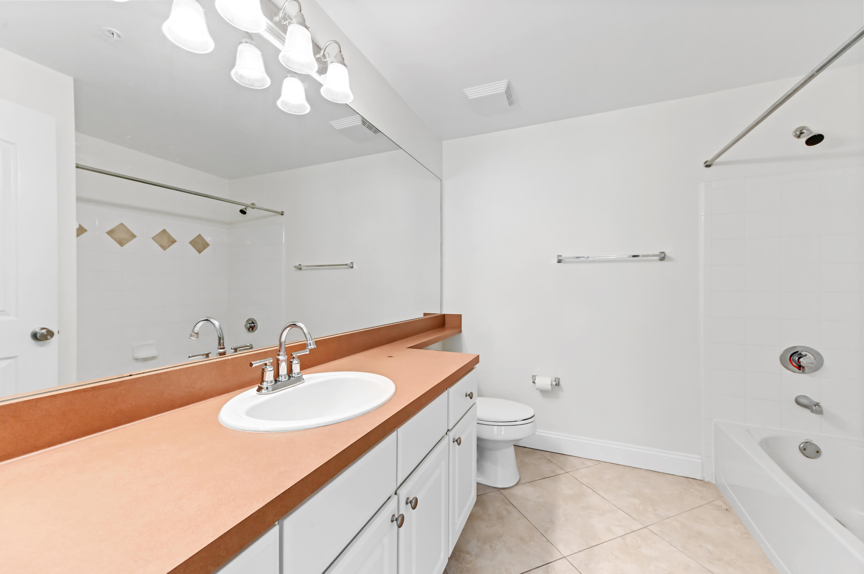 2038 Alta Meadows Lane 1512