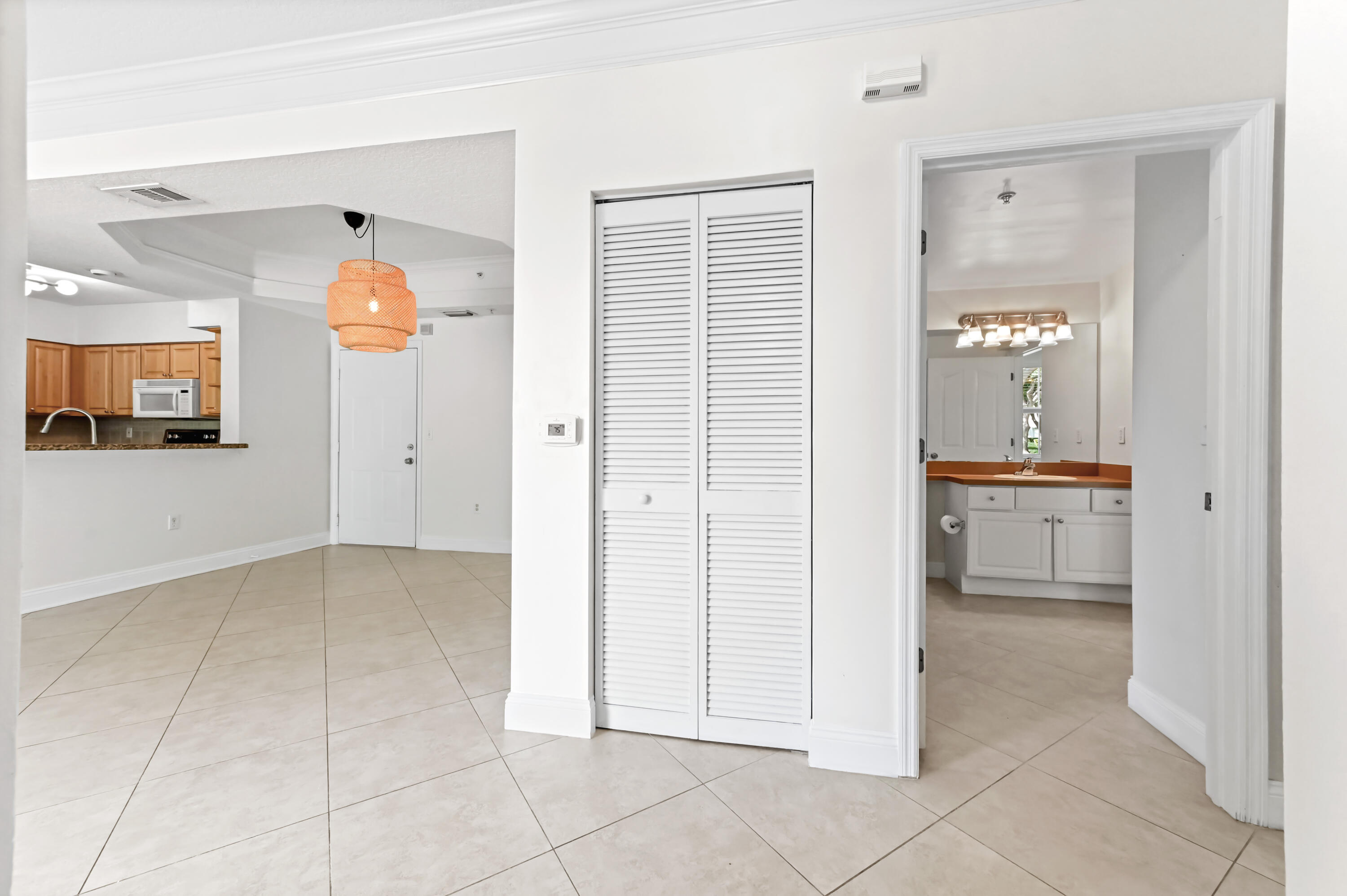 2038 Alta Meadows Lane 1512