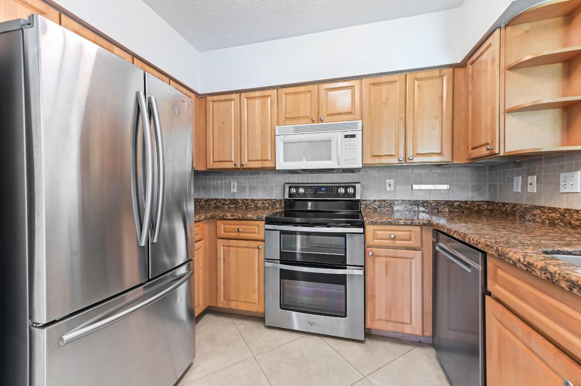 2038 Alta Meadows Lane 1512