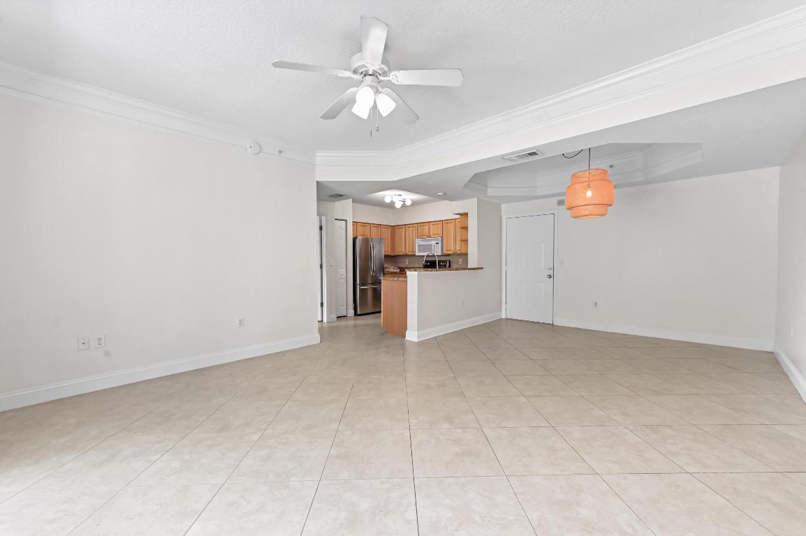 2038 Alta Meadows Lane 1512