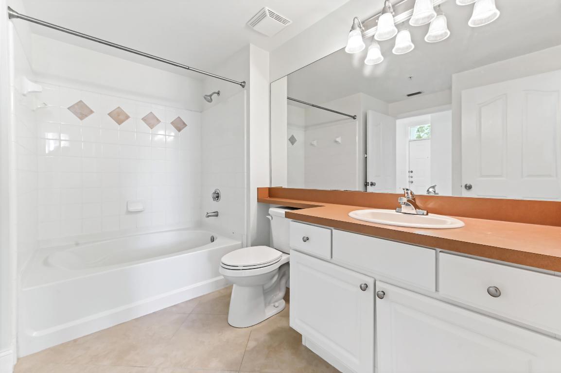 2038 Alta Meadows Lane 1512