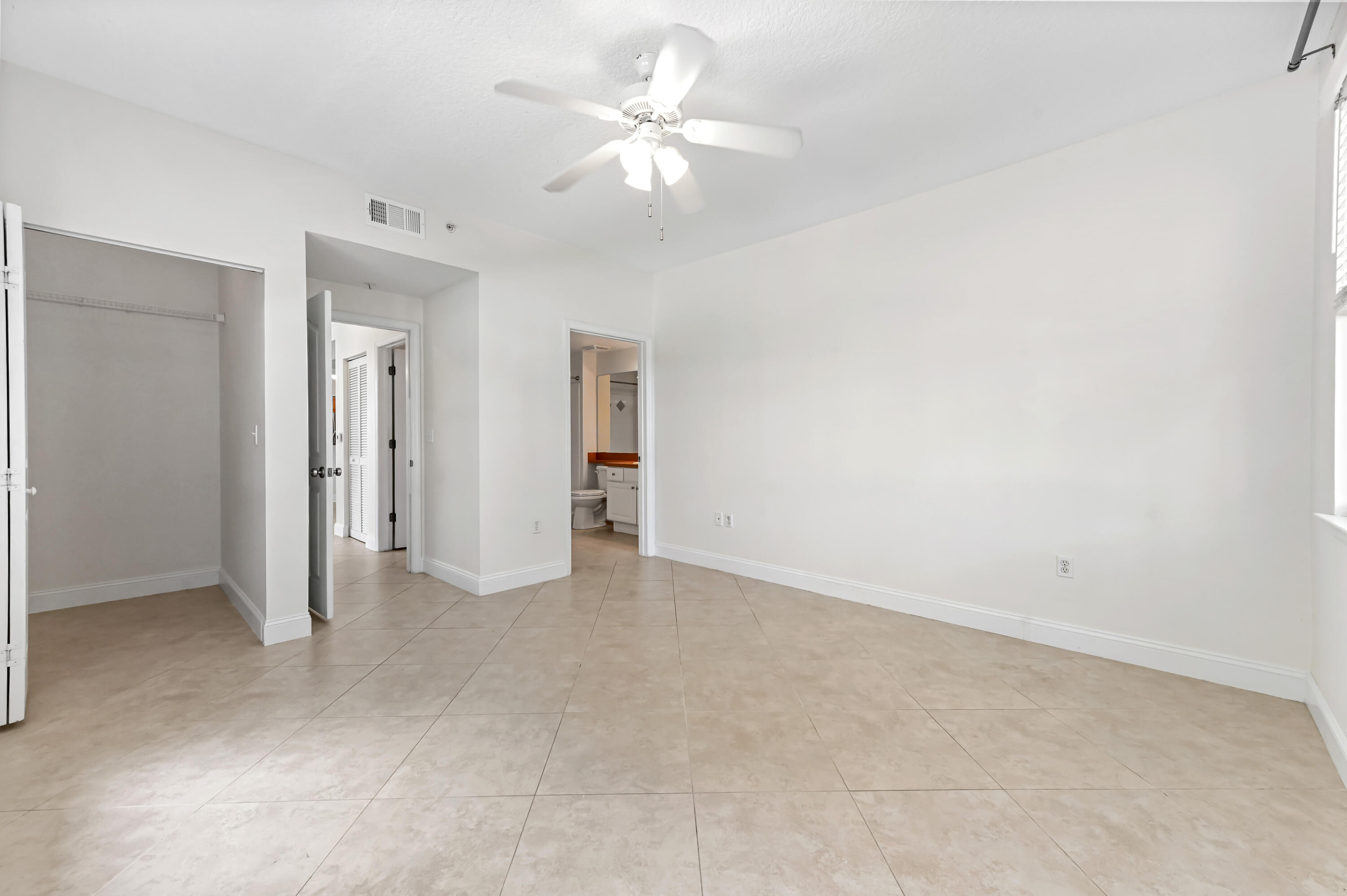 2038 Alta Meadows Lane 1512