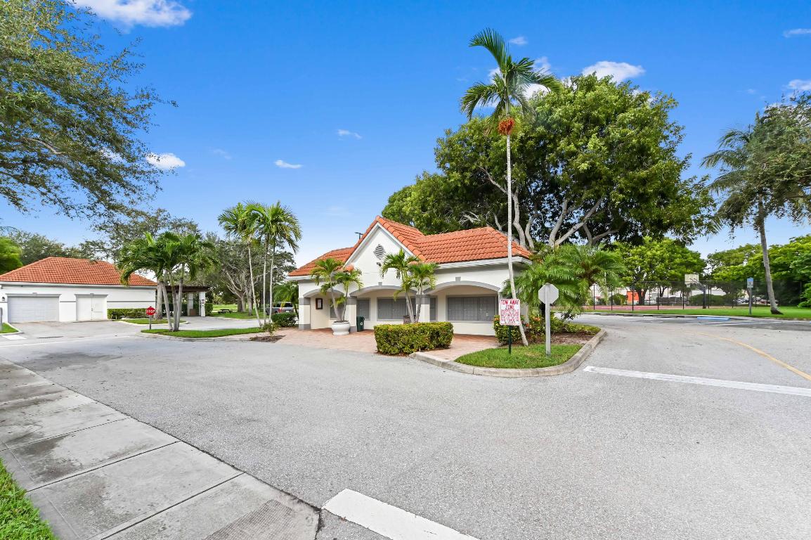 2038 Alta Meadows Lane 1512