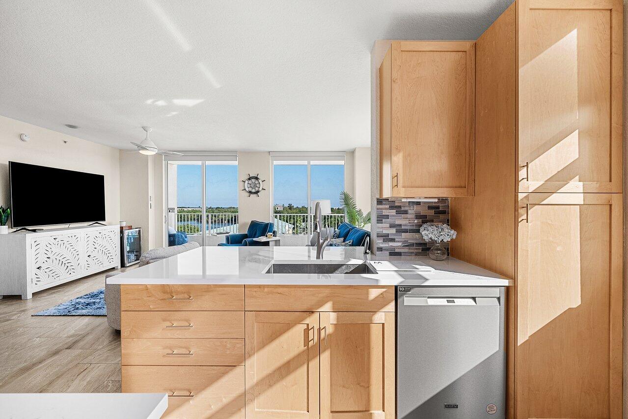 625 Casa Loma Boulevard 602, Boynton Beach Unit: 602