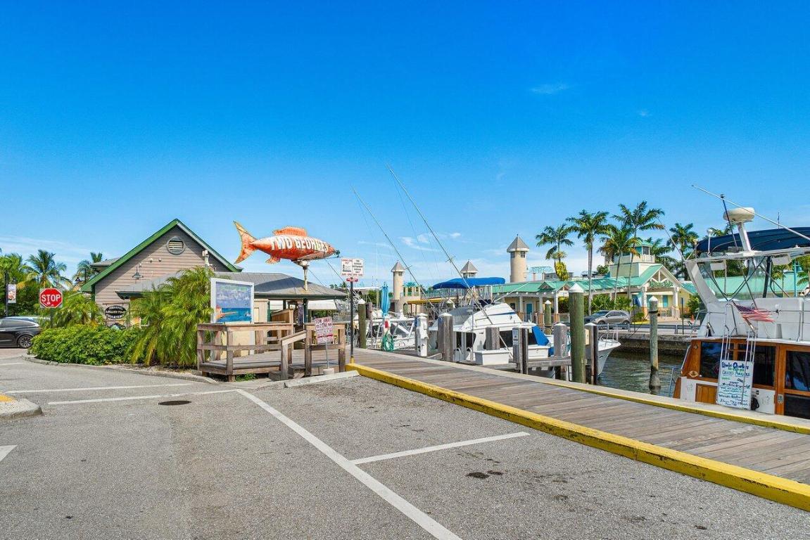 625 Casa Loma Boulevard 602, Boynton Beach Unit: 602