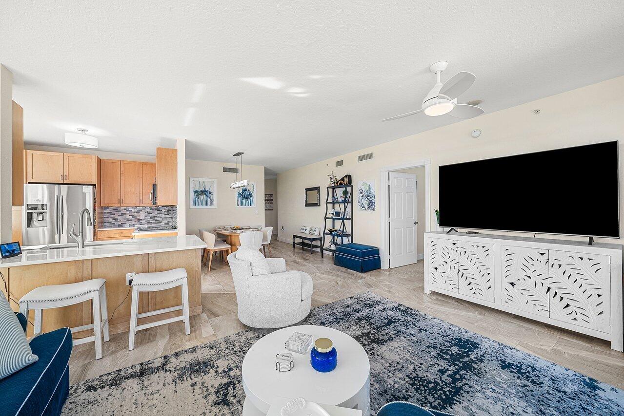 625 Casa Loma Boulevard 602, Boynton Beach Unit: 602