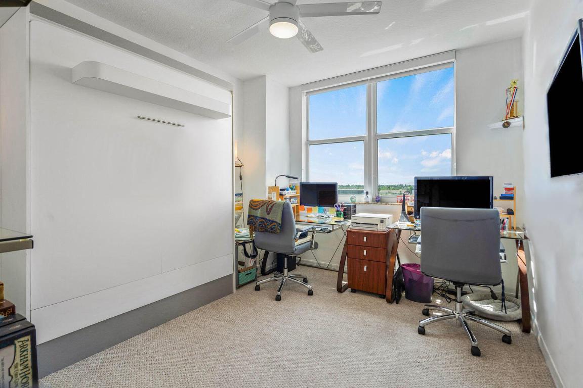 625 Casa Loma Boulevard 602, Boynton Beach Unit: 602