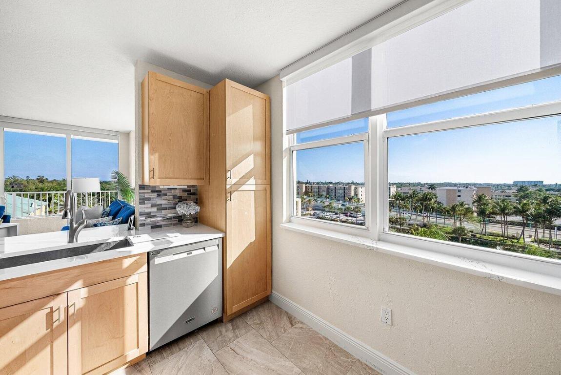 625 Casa Loma Boulevard 602, Boynton Beach Unit: 602