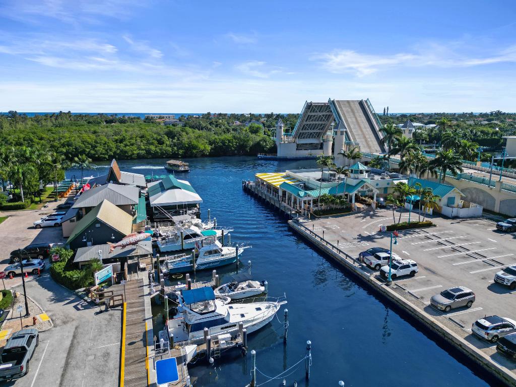 625 Casa Loma Boulevard 602, Boynton Beach Unit: 602