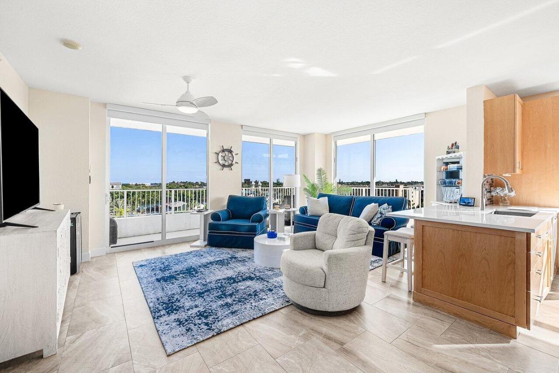 625 Casa Loma Boulevard 602, Boynton Beach Unit: 602