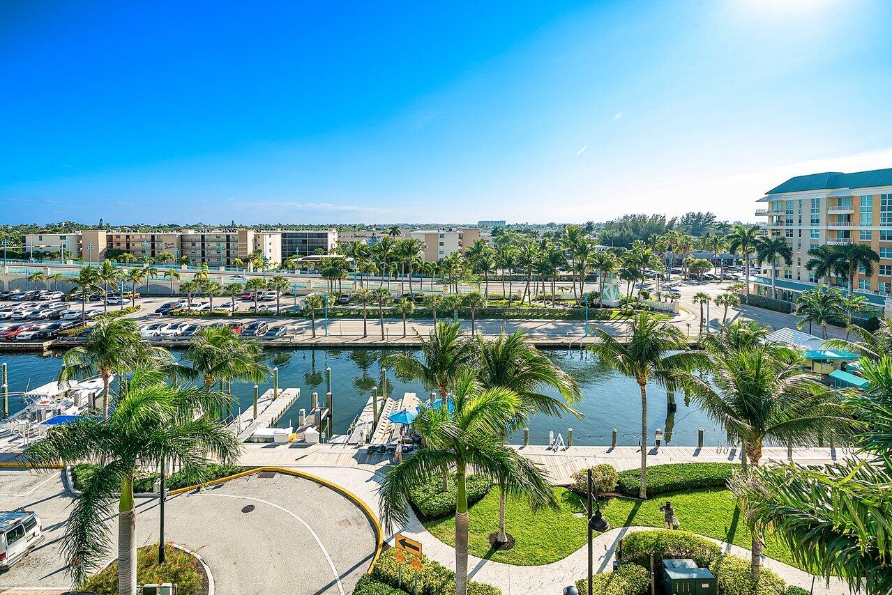 625 Casa Loma Boulevard 602, Boynton Beach Unit: 602