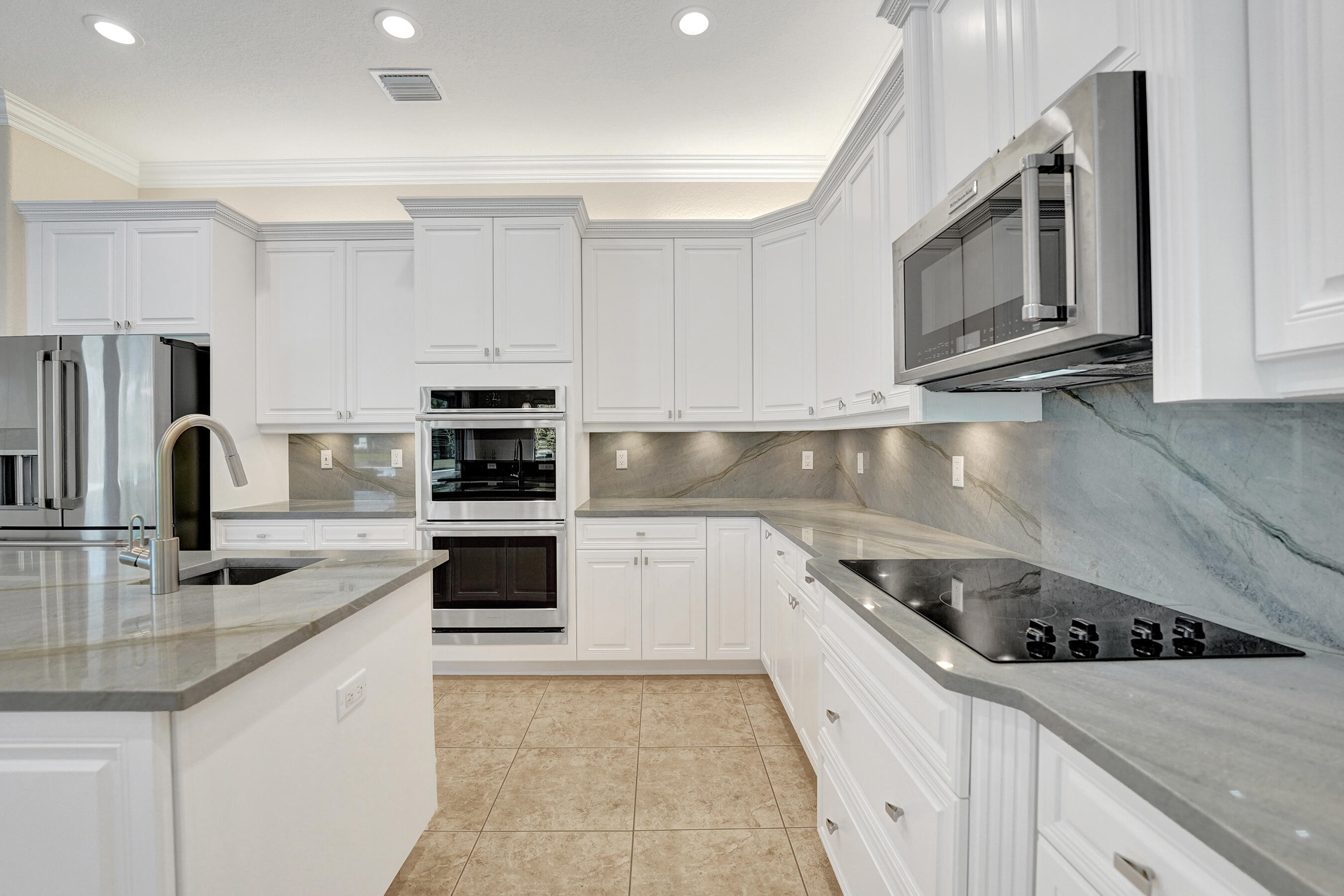 2846 Juniper Lane