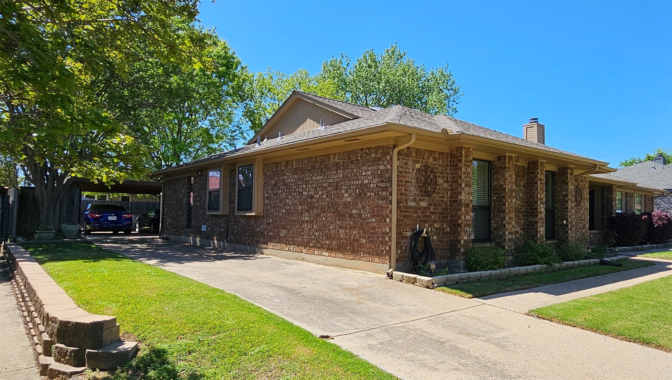 2428 Aquaduct Drive