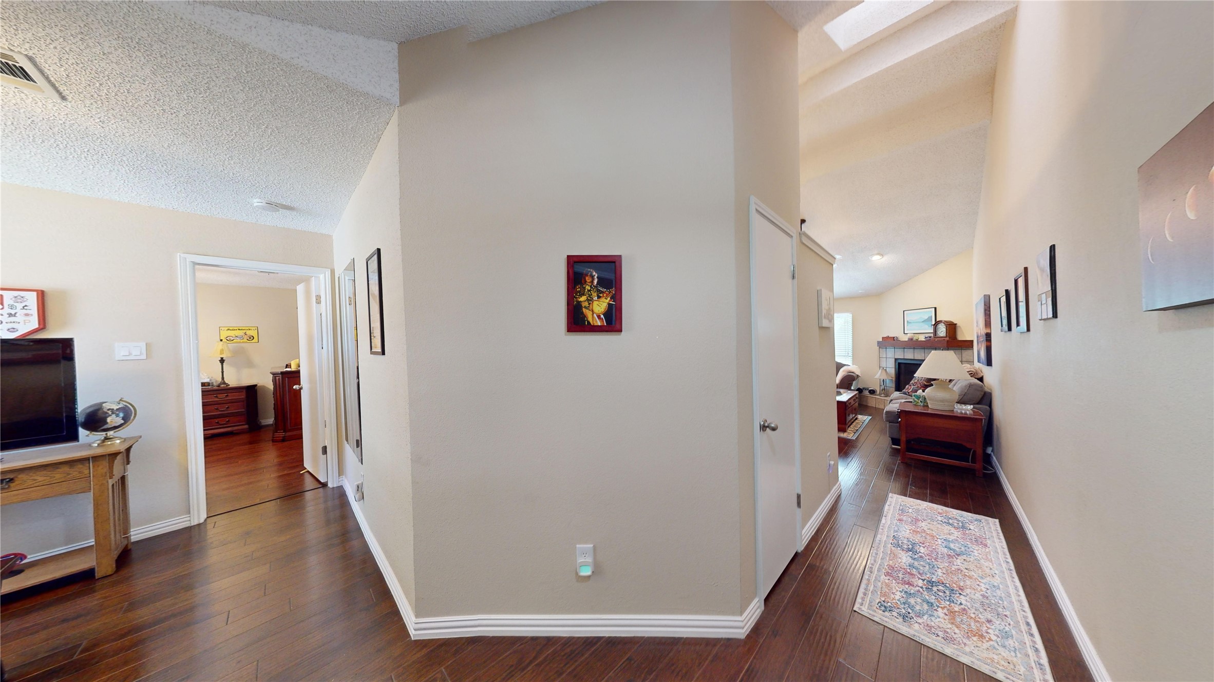 2428 Aquaduct Drive
