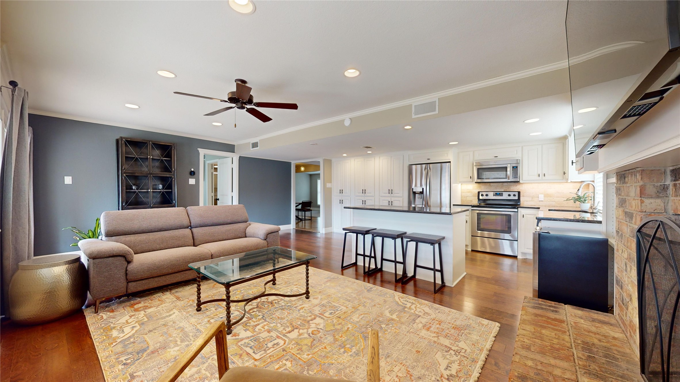 3115 Willow Bend Court