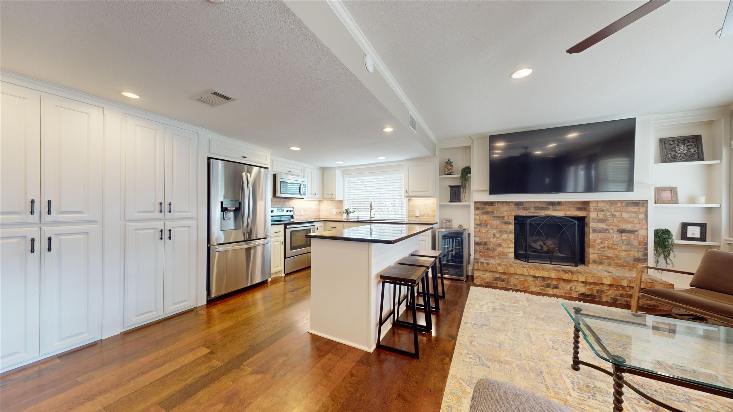 3115 Willow Bend Court