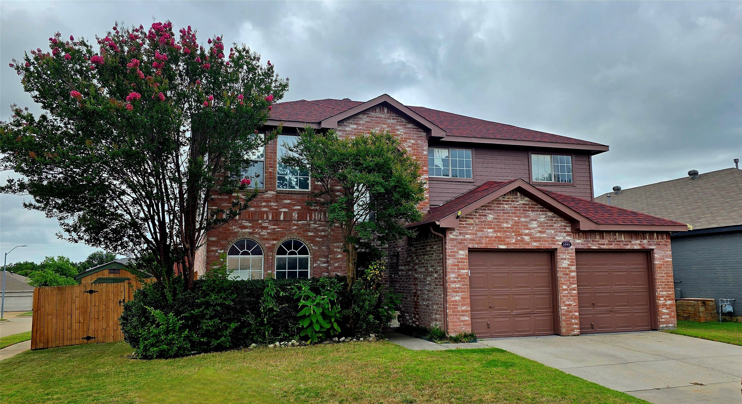 1085 Harriman Drive
