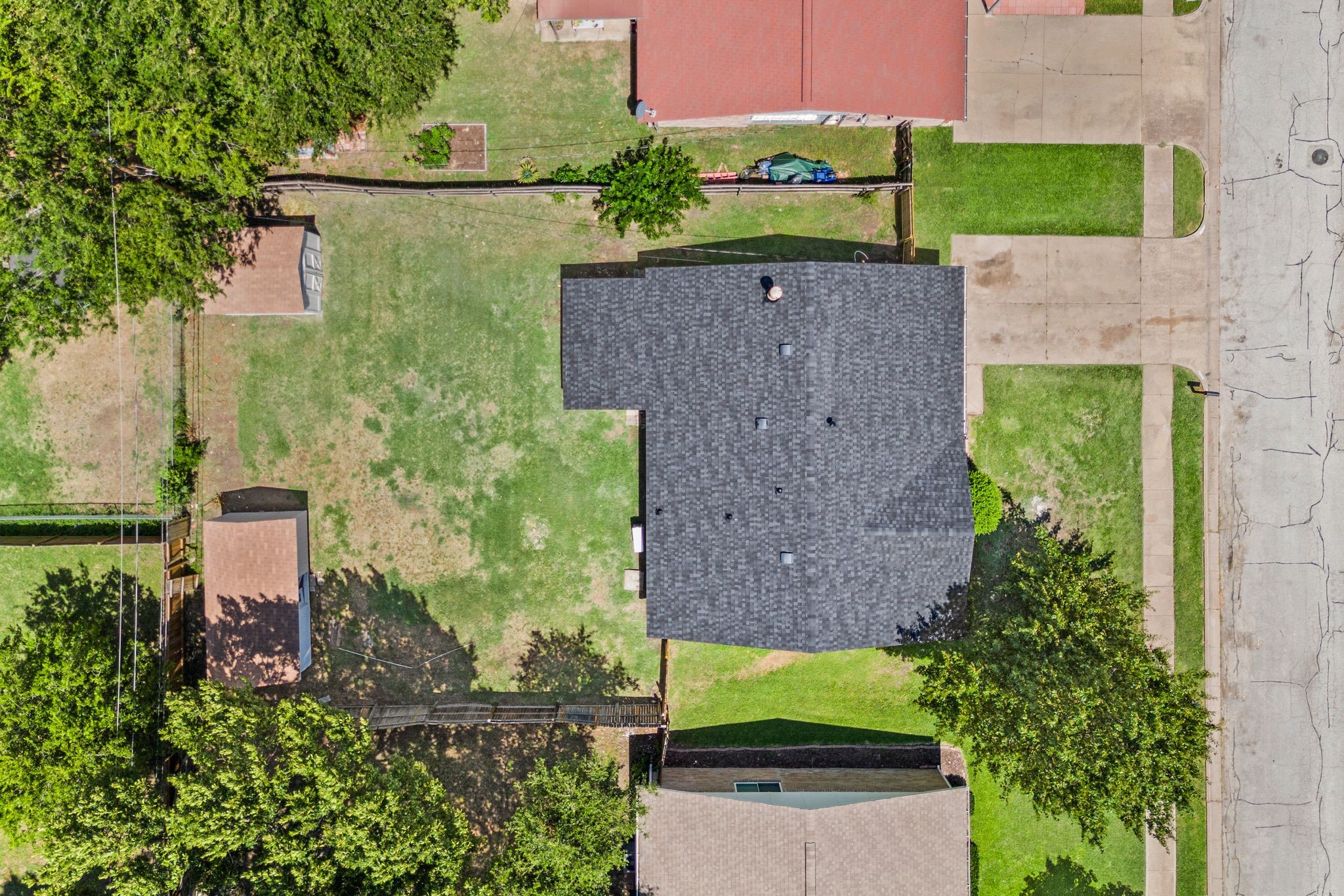 7005 Lincolnshire Lane