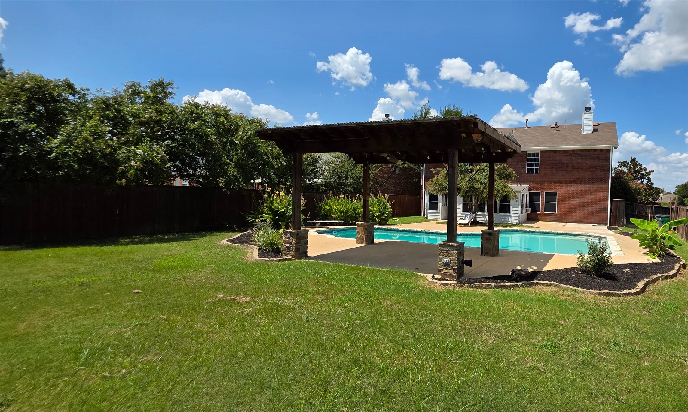 1120 Hampton Drive