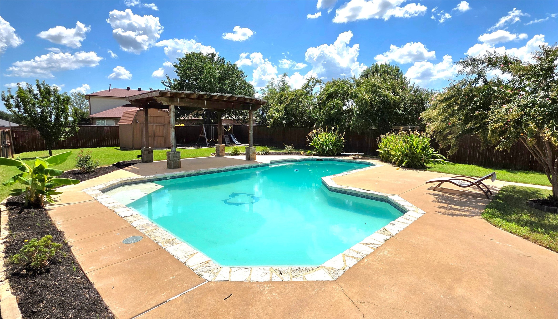1120 Hampton Drive