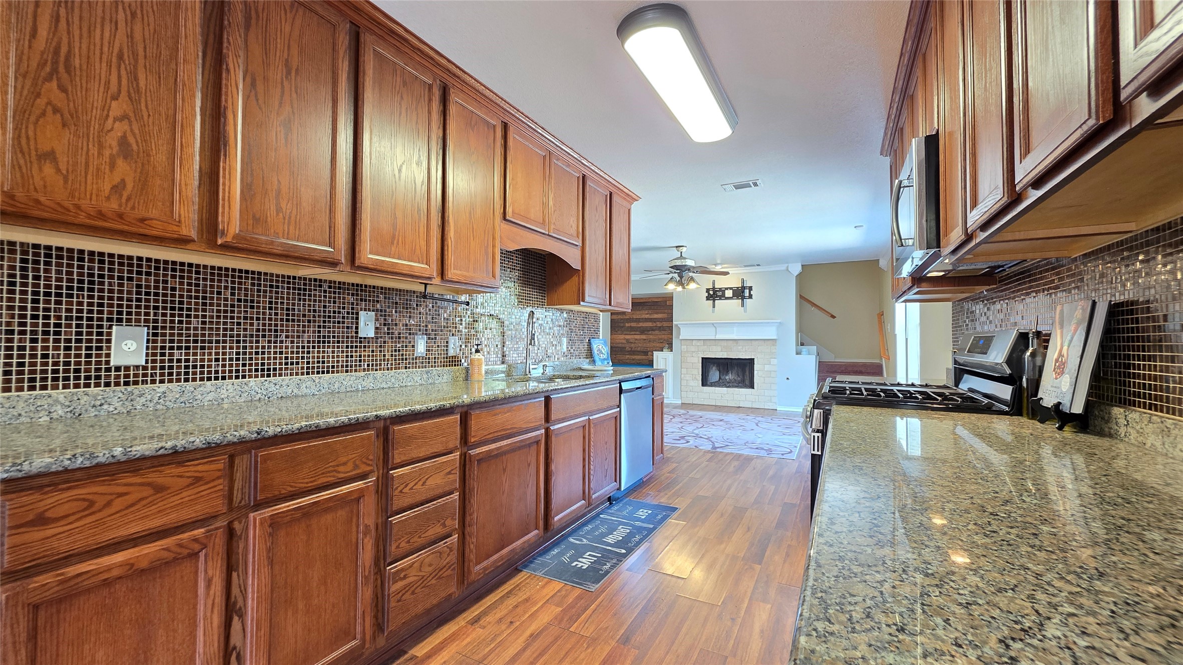 1120 Hampton Drive