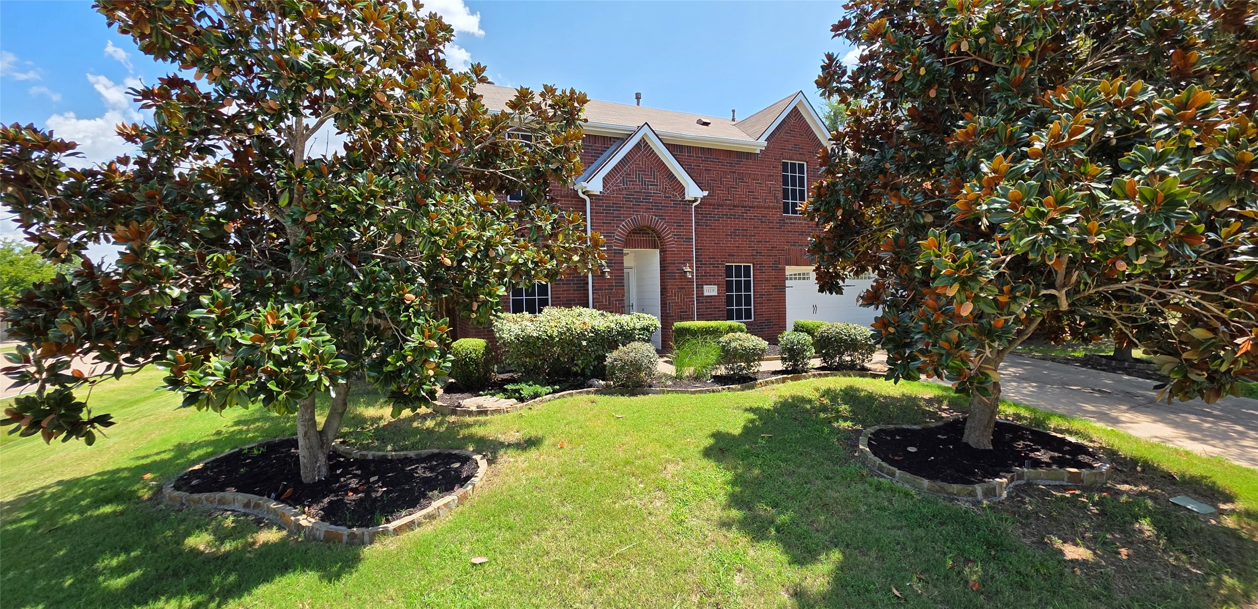 1120 Hampton Drive
