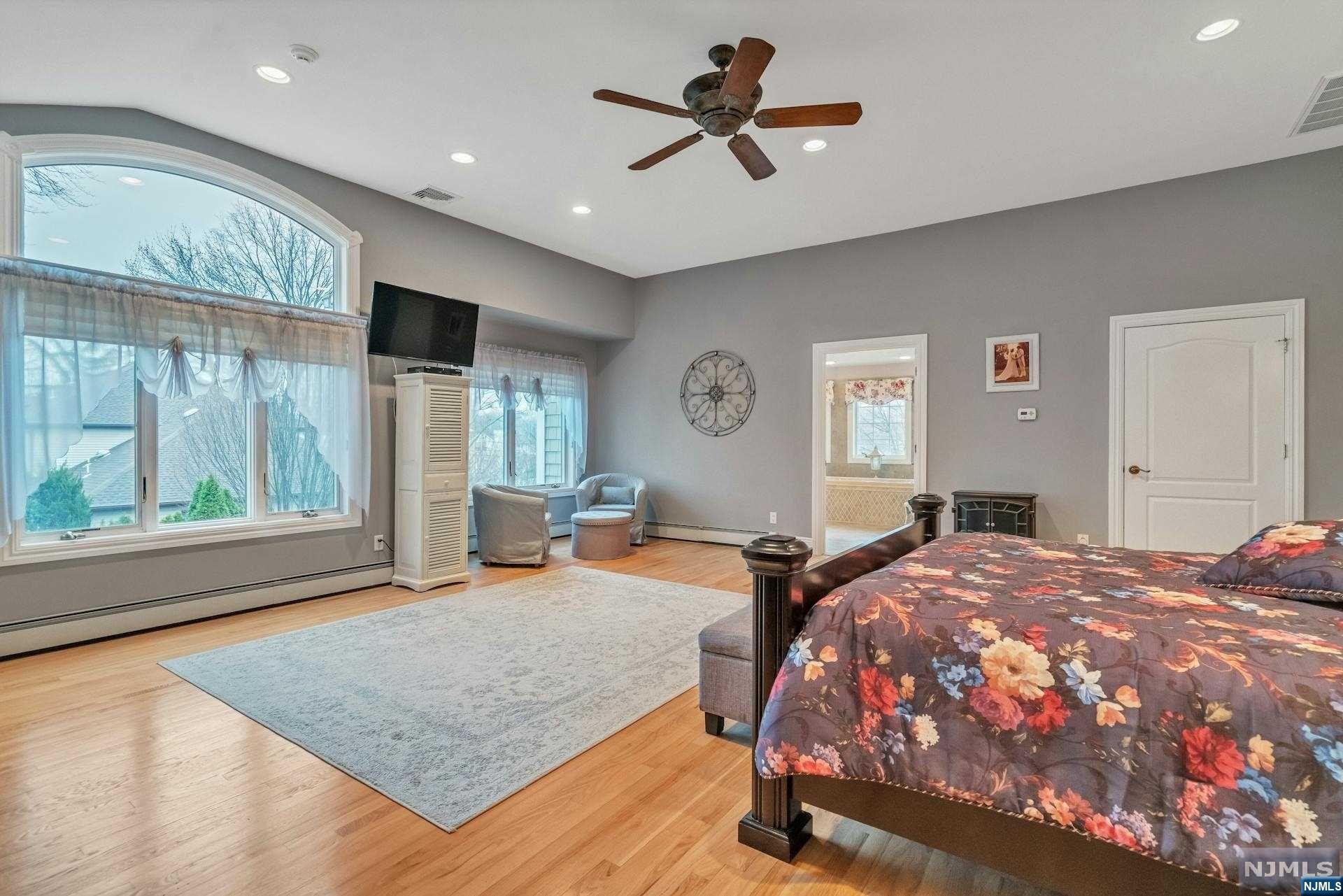 57 Fairmount Place