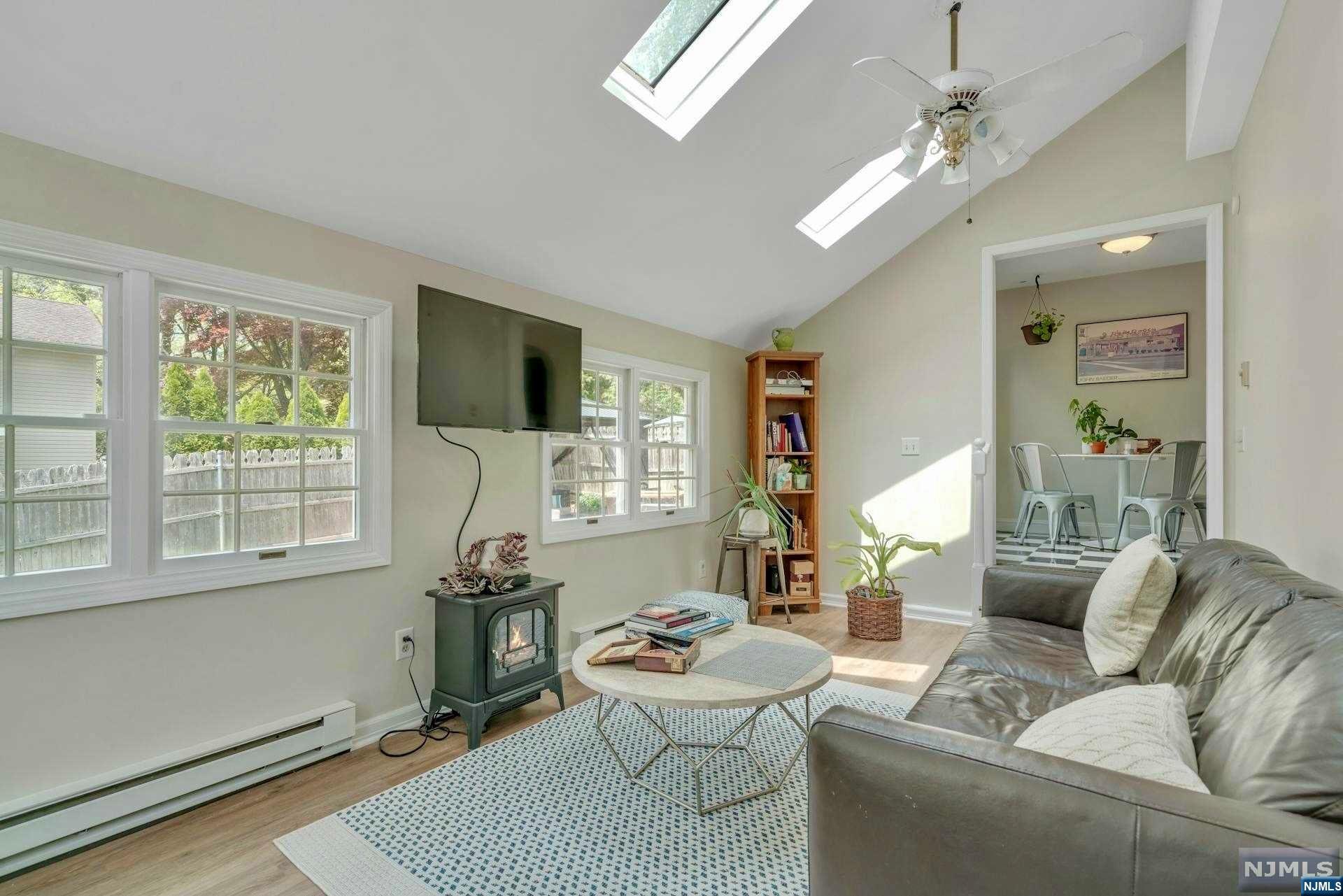 14 Taillon Terrace