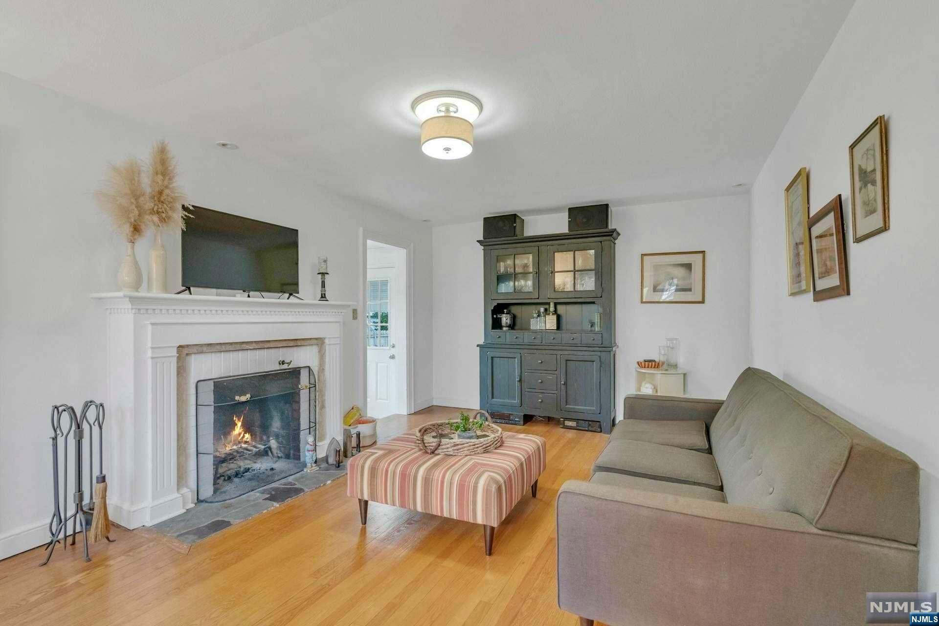 14 Taillon Terrace