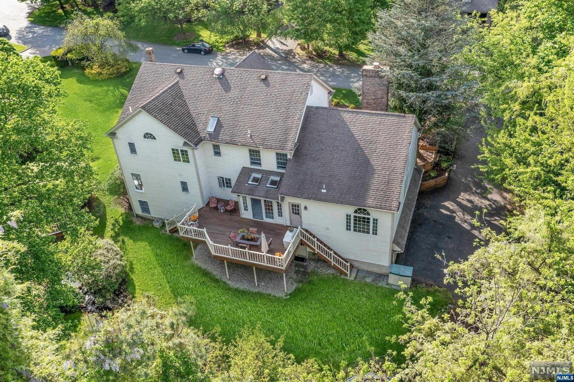 656 Daniel Court