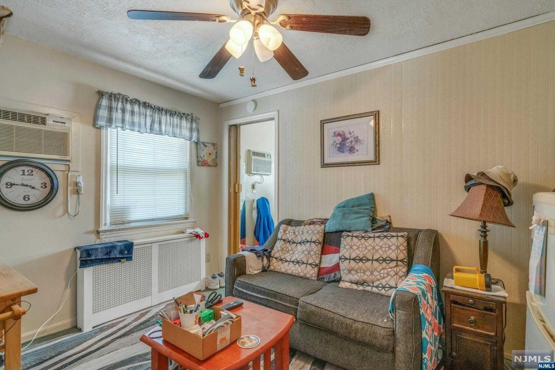 00-07 Midland Avenue